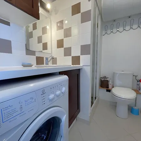 T2 Proche Centre Avec Terrasse Et Parking Sous-terrain - Fr-1-474-11 * 아르카숑