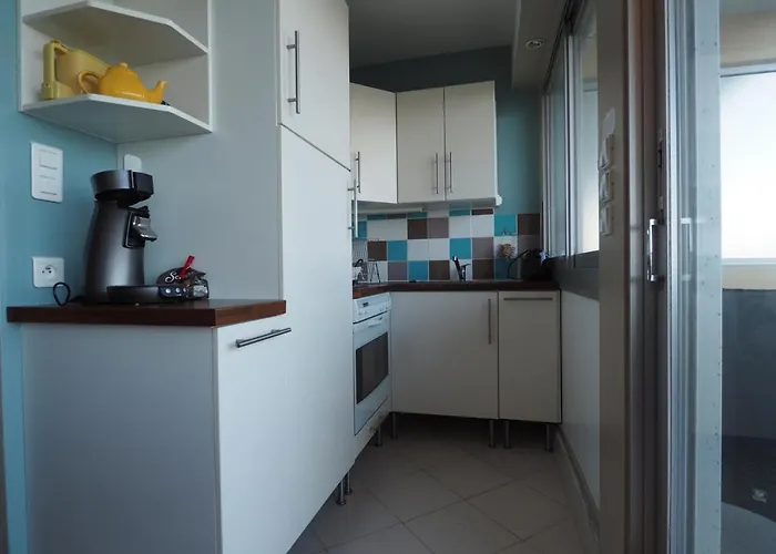 T2 Proche Centre Avec Terrasse Et Parking Sous-terrain - Fr-1-474-11 * Arcachon